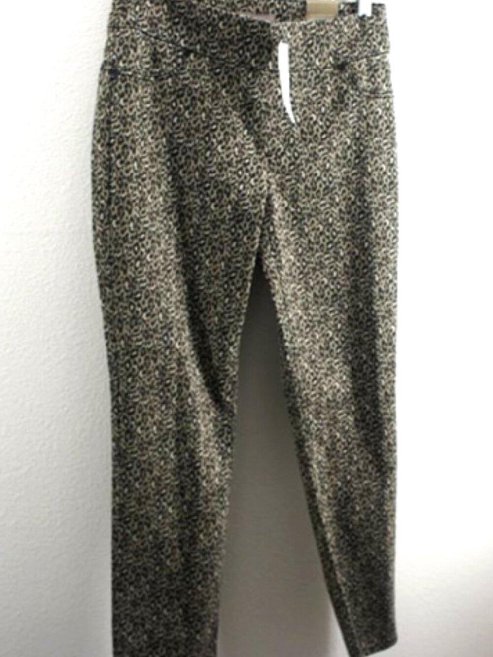 Chico's Nicky Slim Cheetah Jeggings size 00 NWT